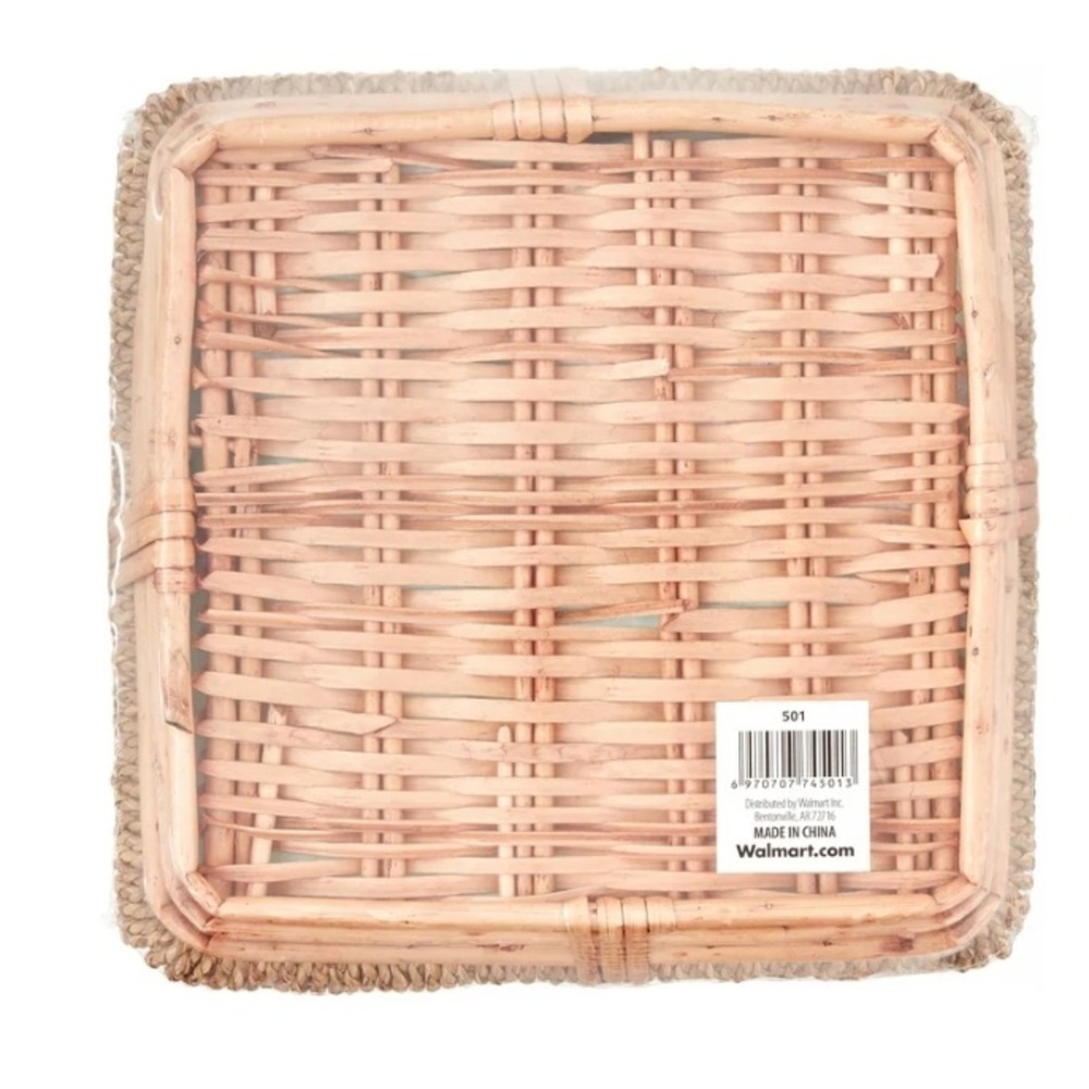 Essential Design Luxury Bath & Spa Gift Basket Set with Wood Massager nail brush - Picture 3 of 8
